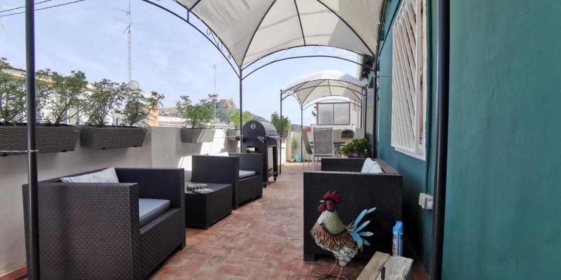 Amazing Penthouse With Views To The Castle Daire Alicante Dış mekan fotoğraf