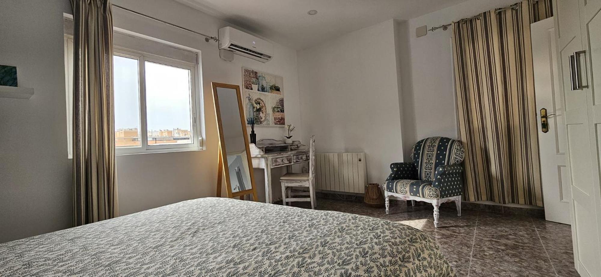 Amazing Penthouse With Views To The Castle Daire Alicante Dış mekan fotoğraf